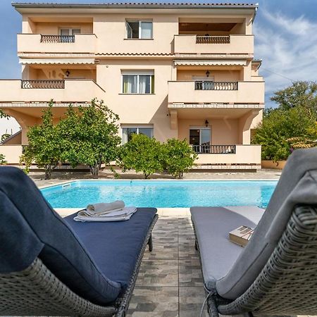 Juric Apartments-Rab Palit 外观 照片