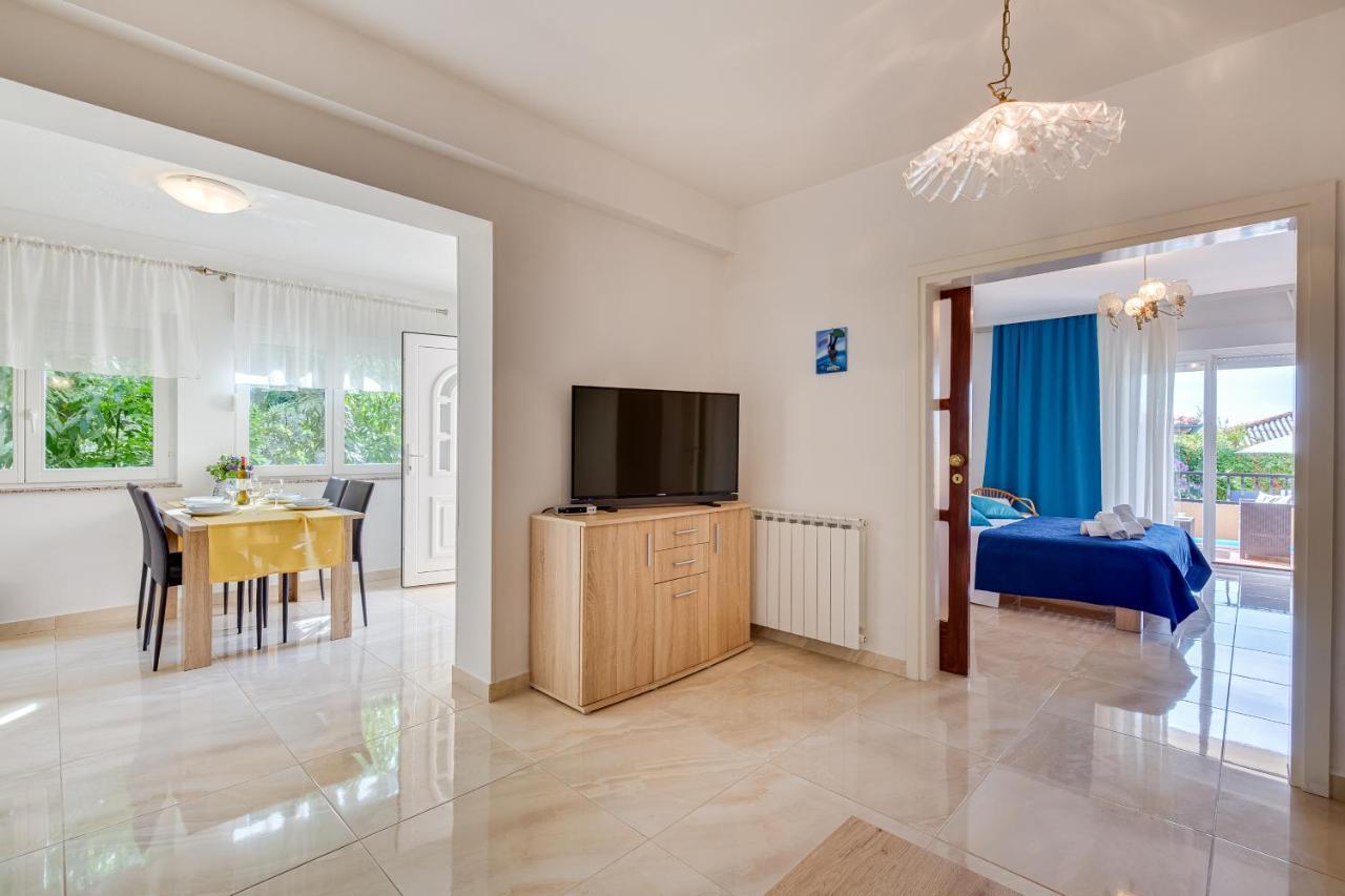 Juric Apartments-Rab Palit 外观 照片